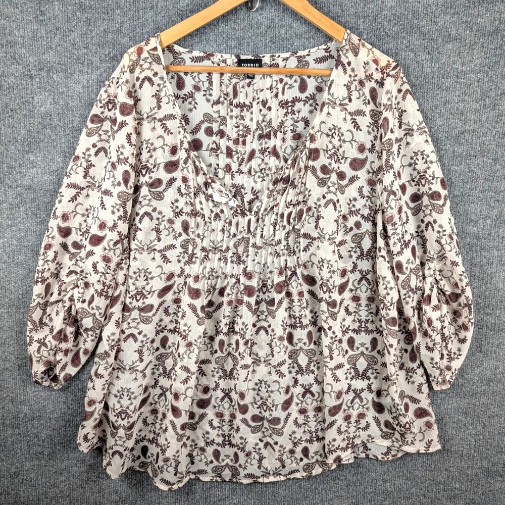 Torrid Womens Top Plus Size 2 Paisley Floral Pintuck 3/4 Sleeve Boho Flowy Shirt